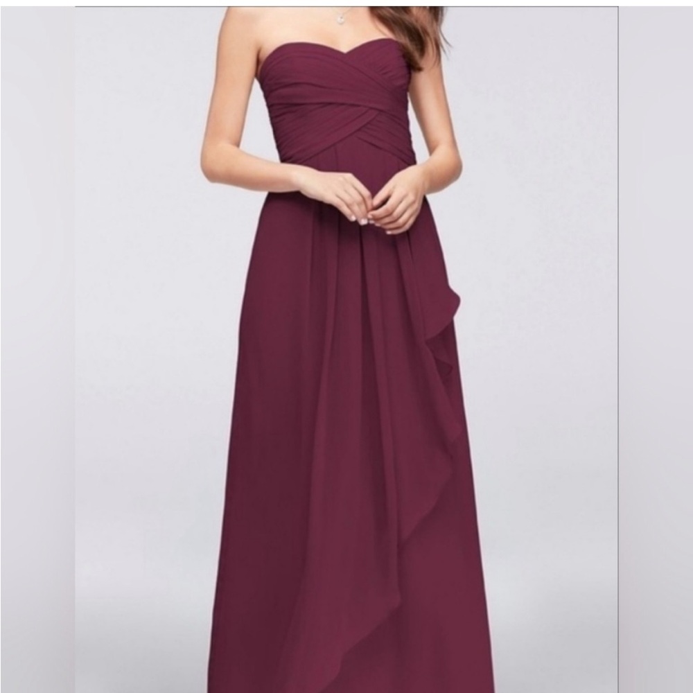 David's Bridal Plum Pleated Body Strapless Long Chiffon Bridesmaid Maxi Dress